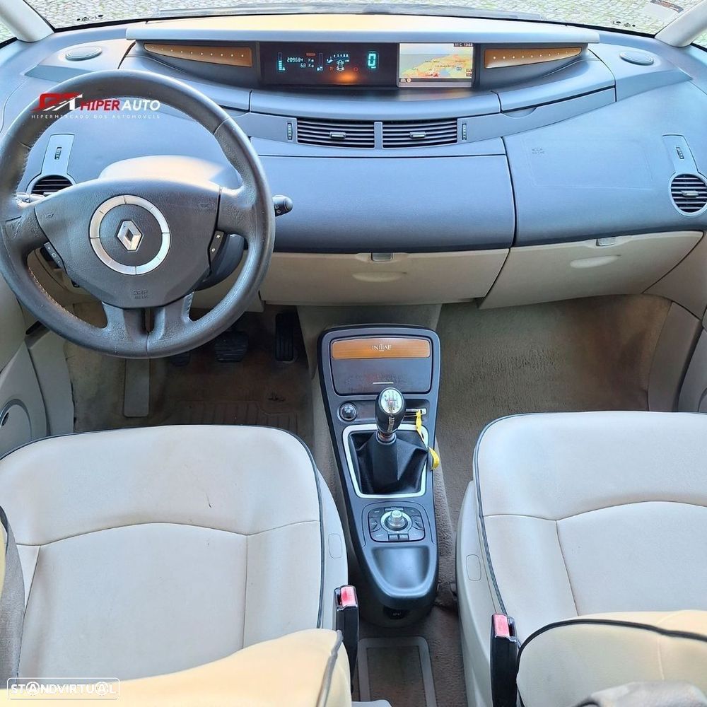 Renault Grand Espace 2.0 dCi Initiale 7L - 11