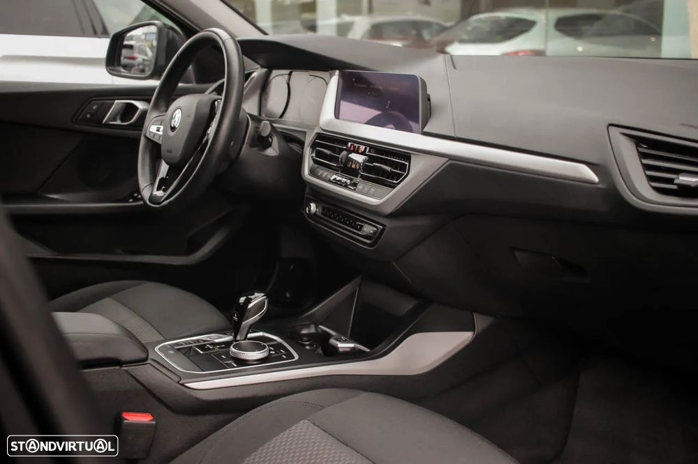 BMW 116 d Advantage Auto - 6