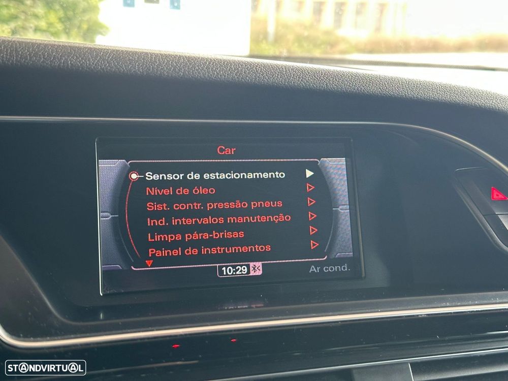 Audi A4 Avant 2.0 TDI Business Line S-line - 20