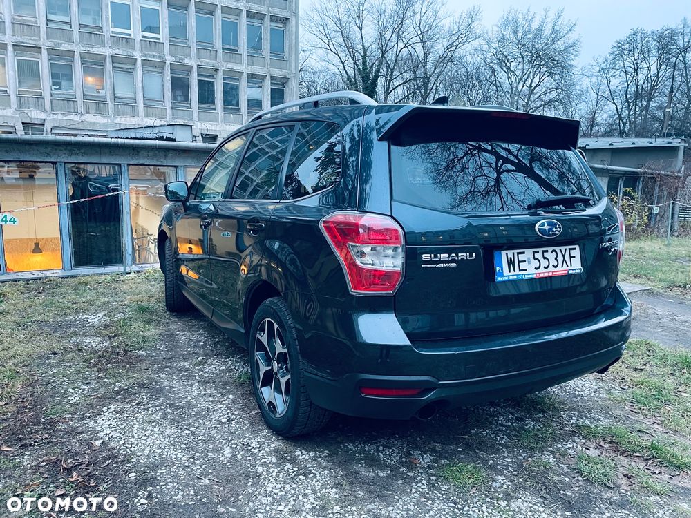 Subaru Forester 2.0 XT Platinum Lineartronic - 4