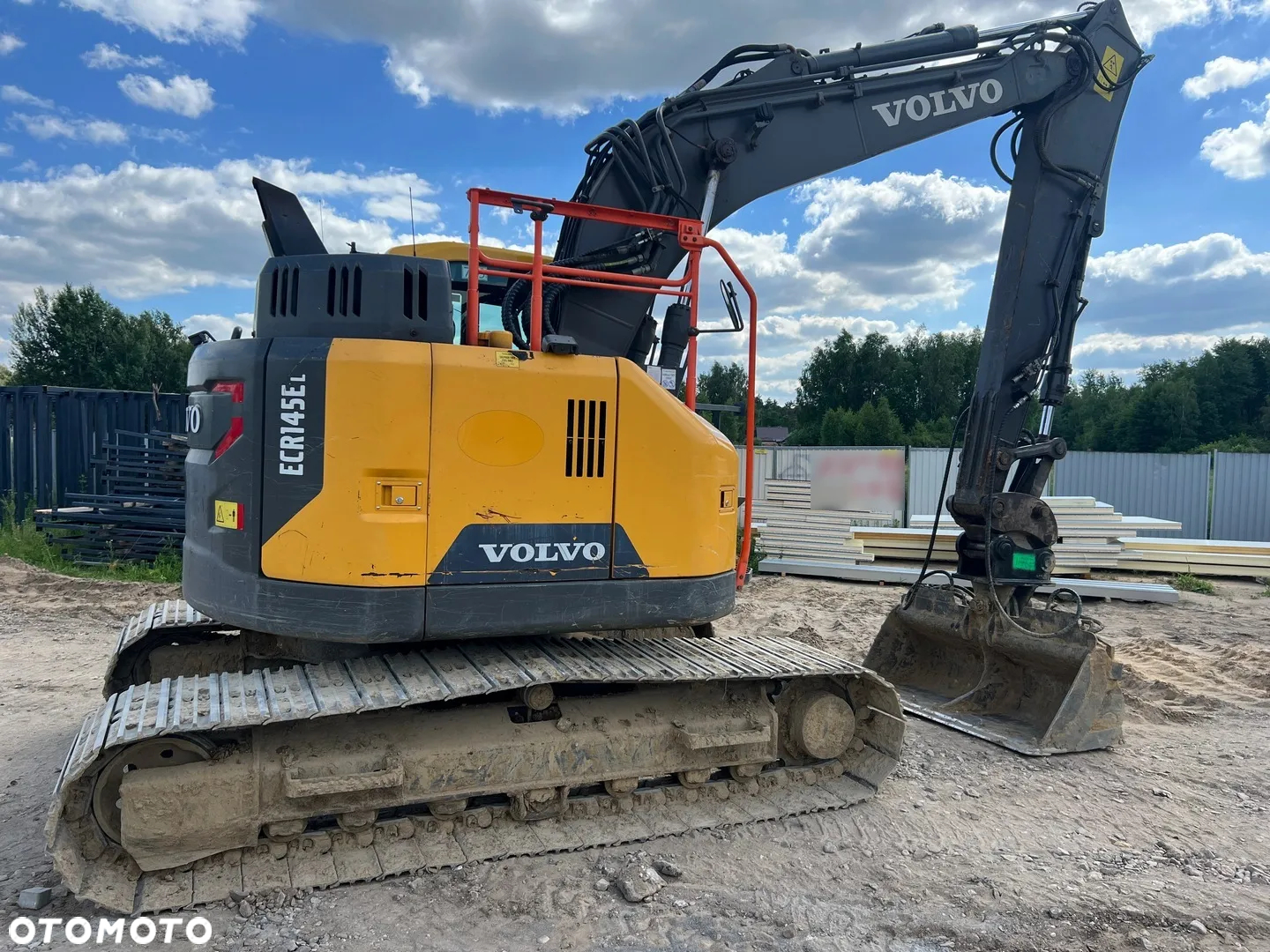 Volvo ECR145EL - 8