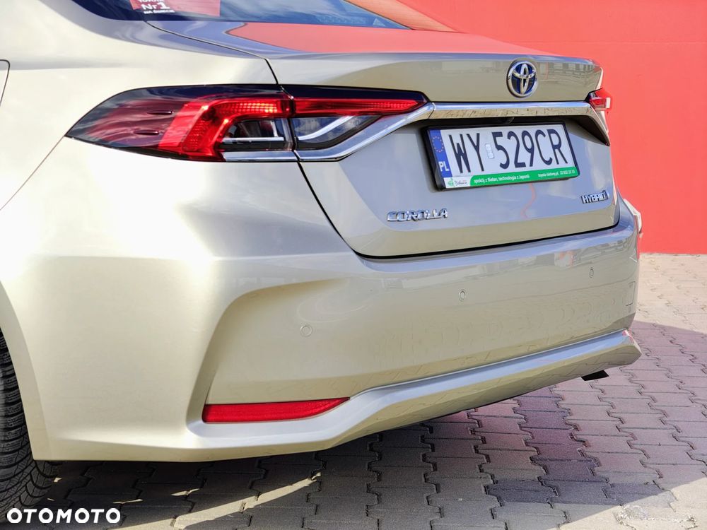 Toyota Corolla 1.8 Hybrid Comfort - 23