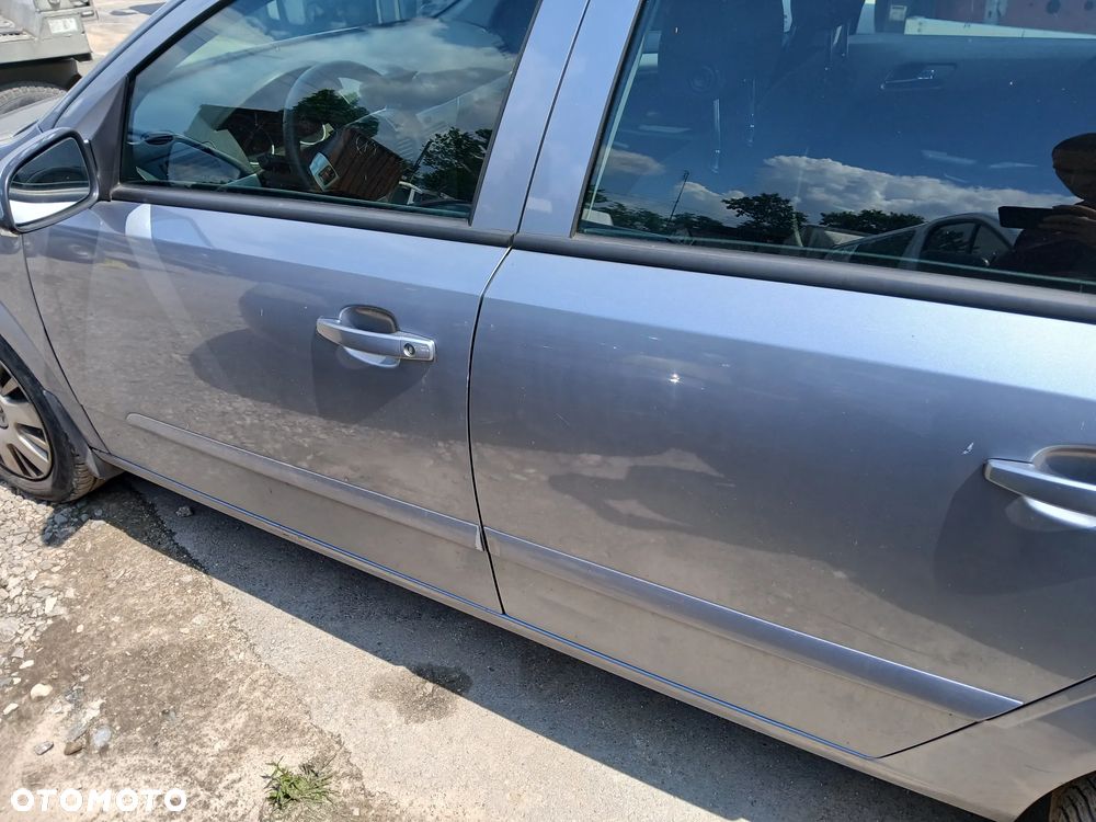 opel astra h z163 maska zderzak lampa grill błotnik drzwi zbiornik paliwa szyba lusterko klamka - 6