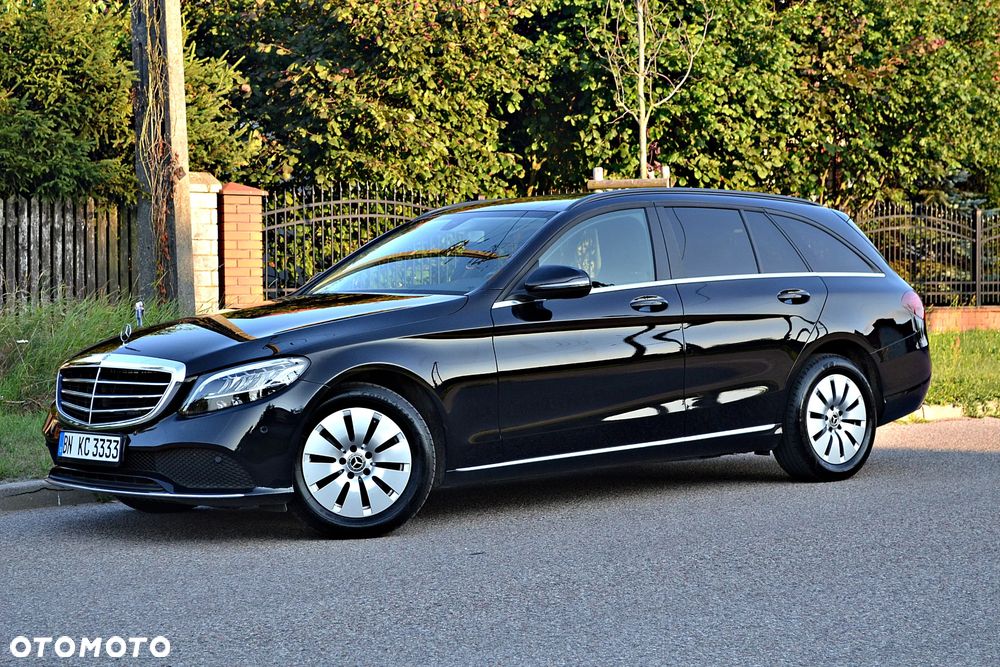 Mercedes-Benz Klasa C 220 d 9G-TRONIC Exclusive - 4
