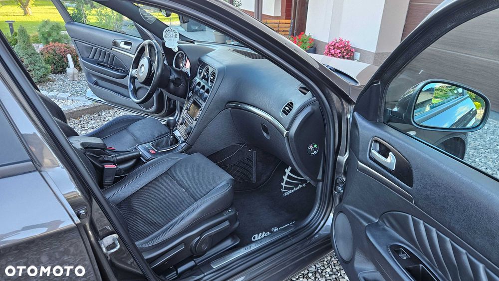 Alfa Romeo 159 - 8