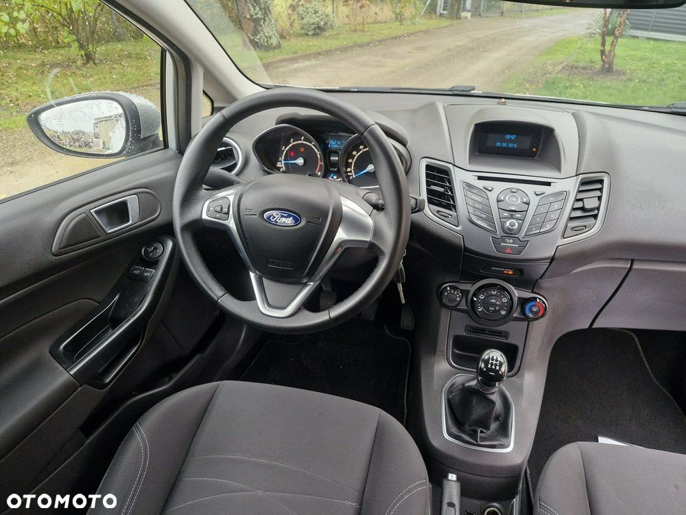Ford Fiesta 1.25 Trend - 9