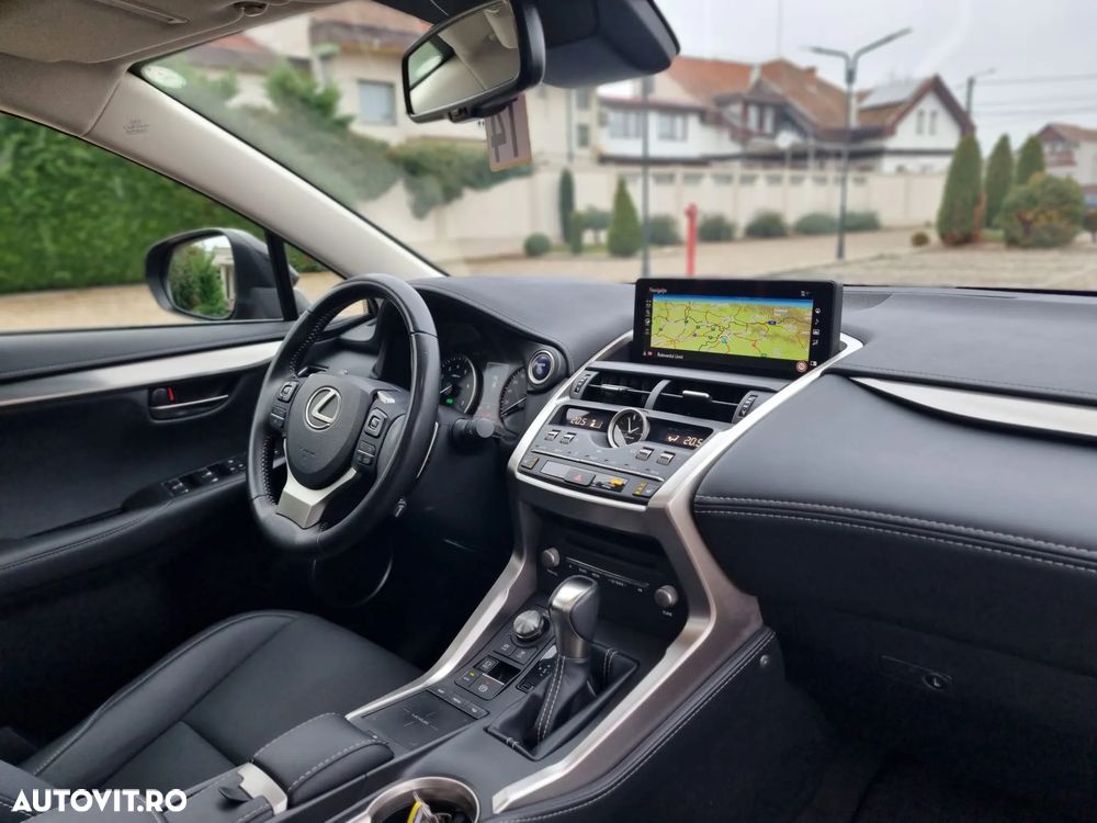 Lexus Seria NX 300h AWD Luxury - 20