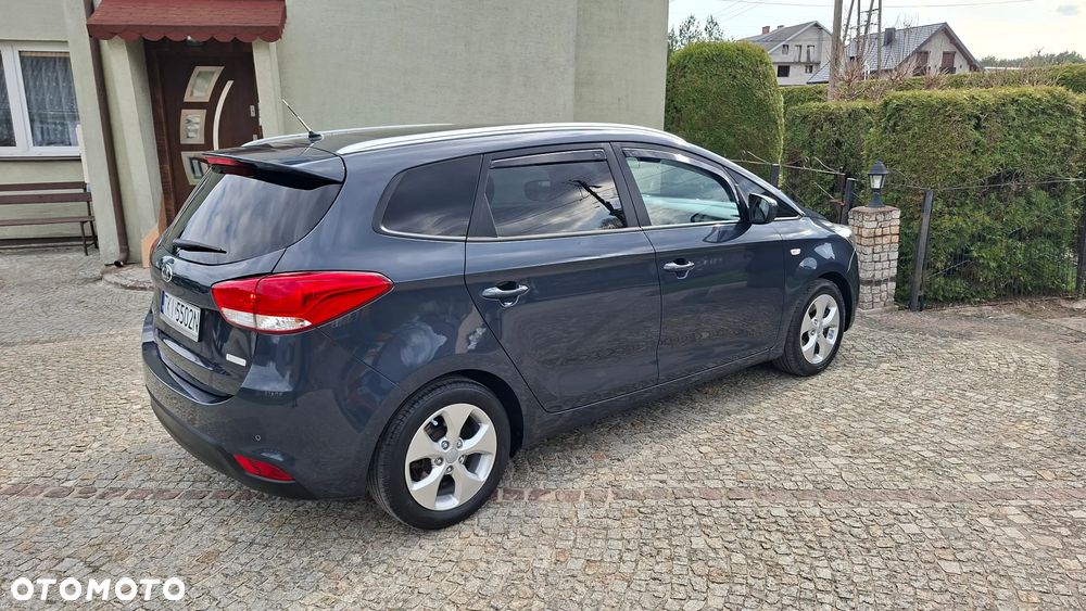 Kia Carens 1.7 CRDi Spirit - 15