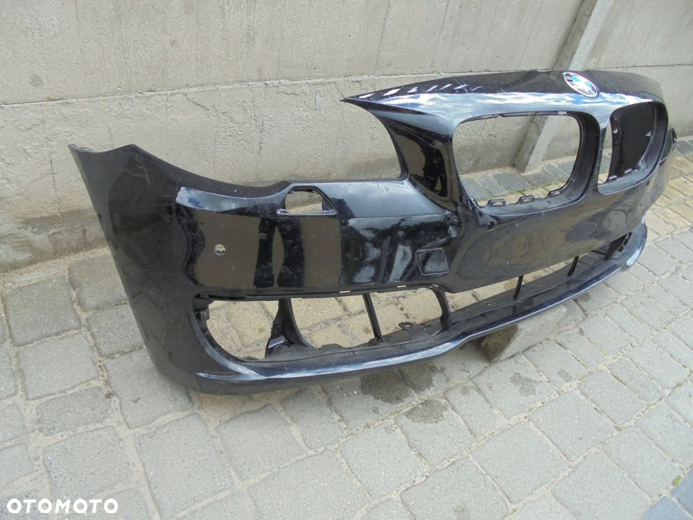 BMW 5 F10, F11 LIFT - zderzak przedni - 2