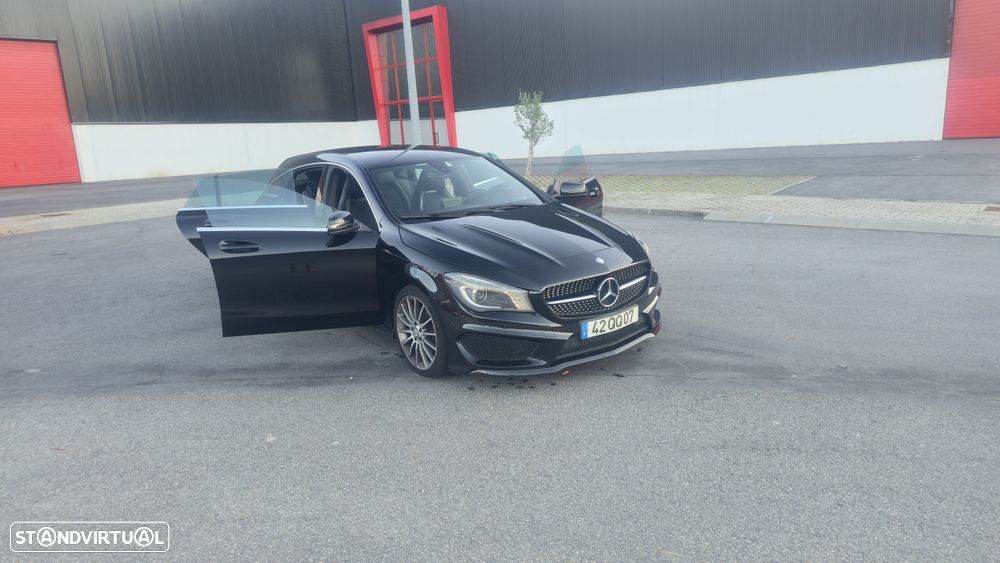 Mercedes-Benz CLA 220 d Shooting Brake AMG Line Aut. - 3