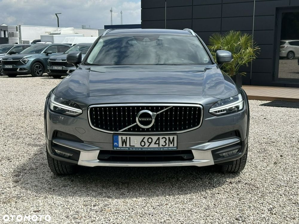Volvo V90 Cross Country D5 SCR AWD Pro - 2