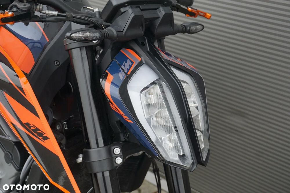 KTM Duke - 22