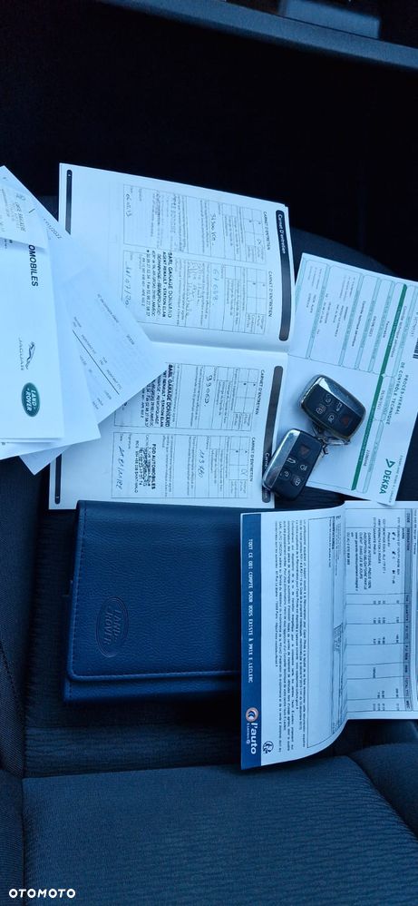 Land Rover Discovery Sport - 22
