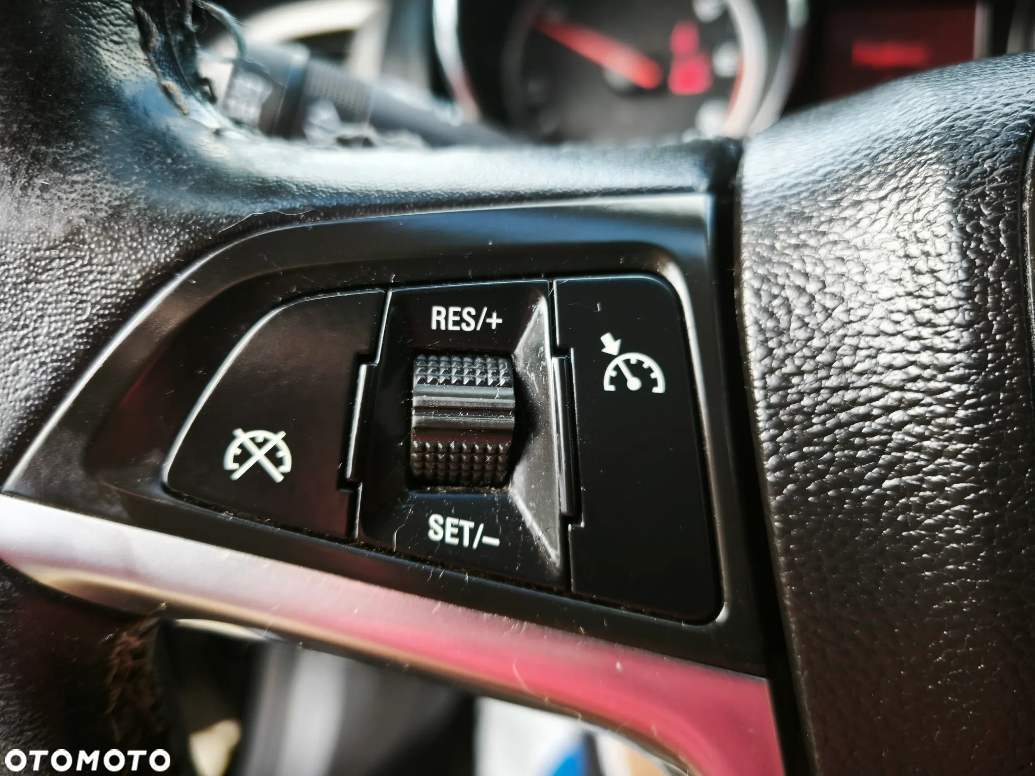 Opel Astra IV 1.3 CDTI Cosmo ecoFLEX - 14
