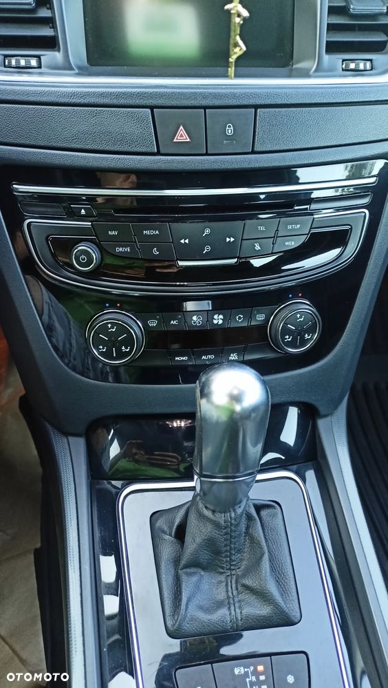 Peugeot 508 BlueHDi FAP 180 Automatik Stop&Start Allure - 13