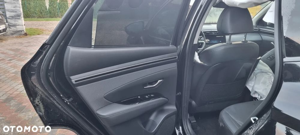 Hyundai Tucson 1.6 T-GDi HEV 2WD Advantage - 15