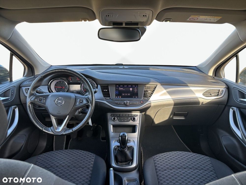 Opel Astra 1.2 T Elegance S&S - 11