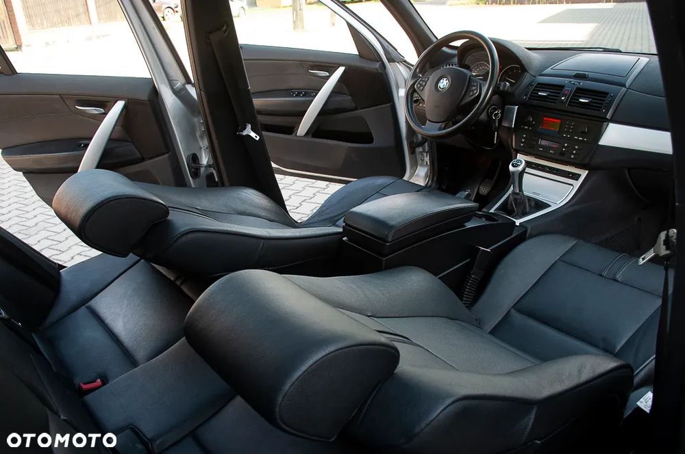 BMW X3 2.0i - 27
