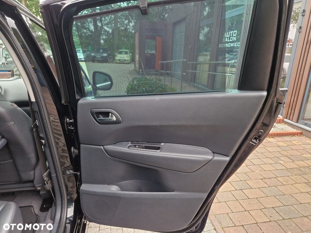 Peugeot 5008 HDI FAP 150 Allure - 33