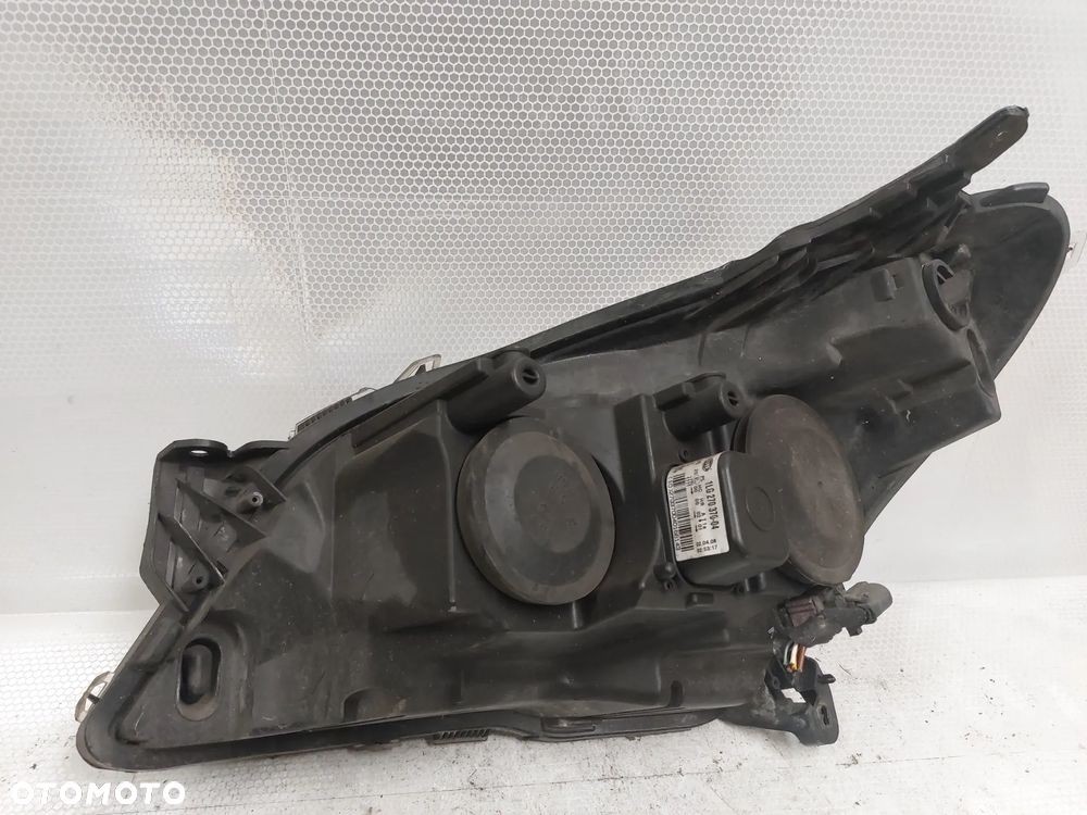 .  LAMPA PRZOD PRZEDNIA PRAWA OPEL ASTRA H - 4