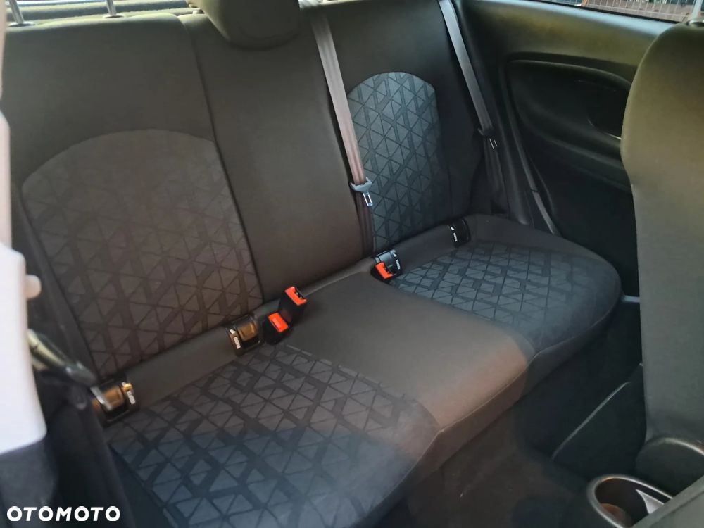 Opel Corsa 1.4 120 Jahre - 36