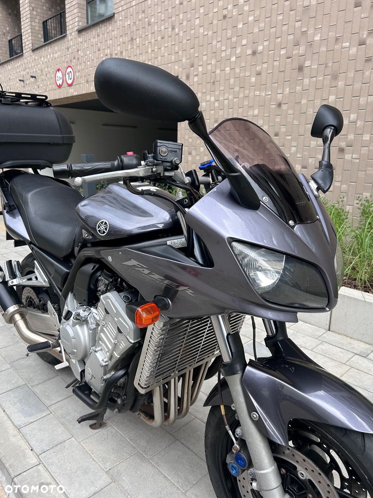 Yamaha FZS - 14