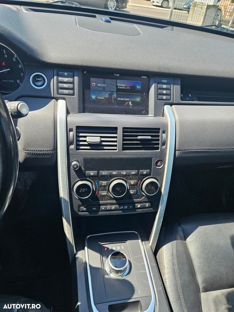 Land Rover Discovery Sport 2.0 l Si SE Aut. - 8