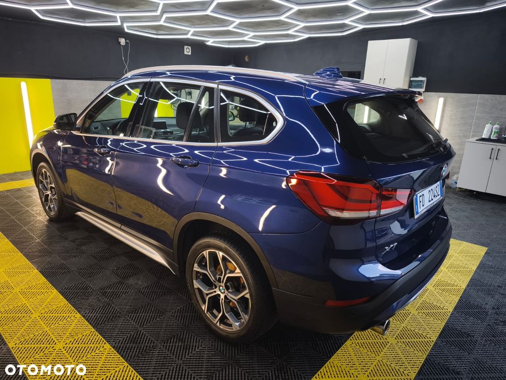 BMW X1 sDrive18d Business Edition sport - 3