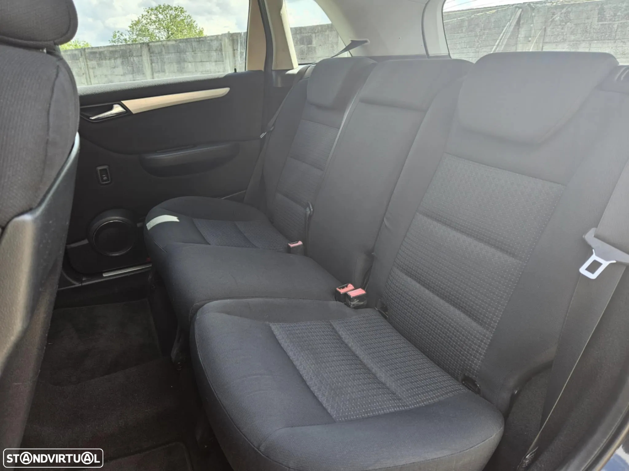 Mercedes-Benz B 200 CDi - 12