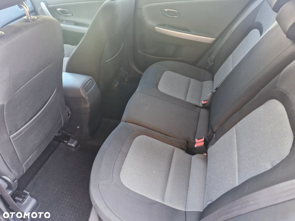 Kia Ceed 1.6 CRDi L - 19