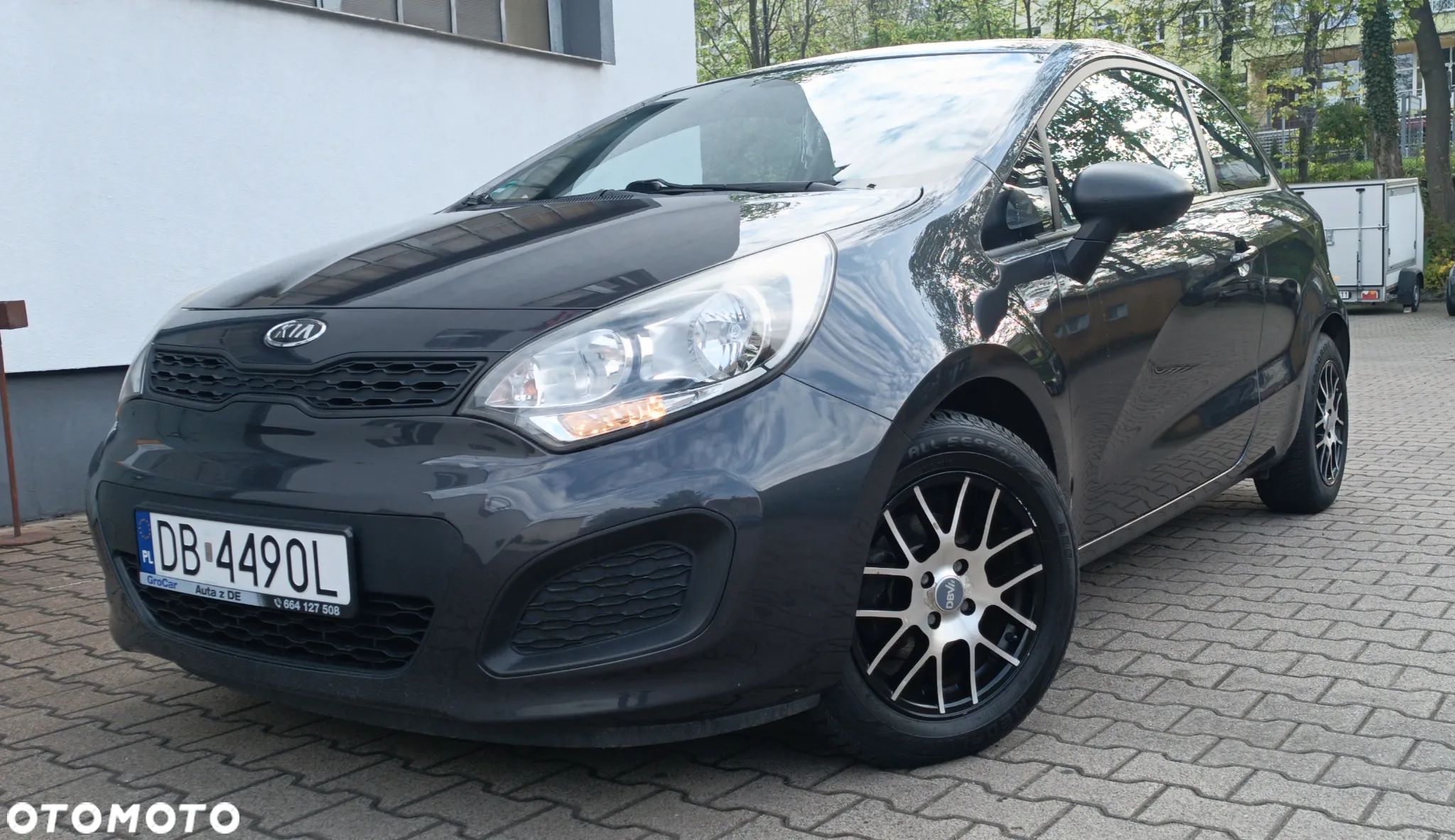 Kia Rio 1.2 Attract - 1