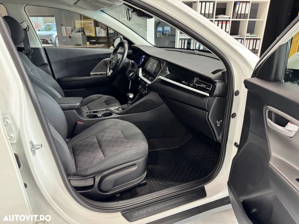 Kia Niro 1.6 GDI PHEV 2WD OPF Aut. Vision - 13