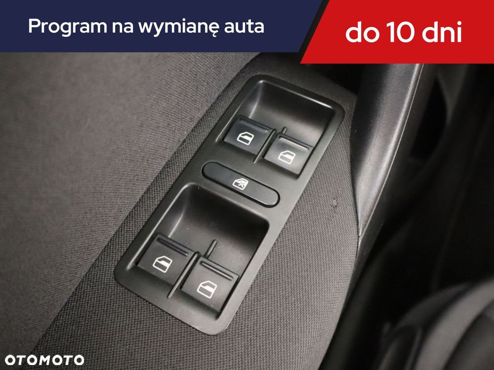 Volkswagen Polo - 18