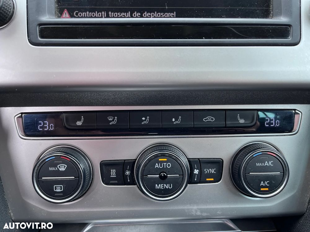 Volkswagen Passat 2.0 TDI DSG Comfortline - 8
