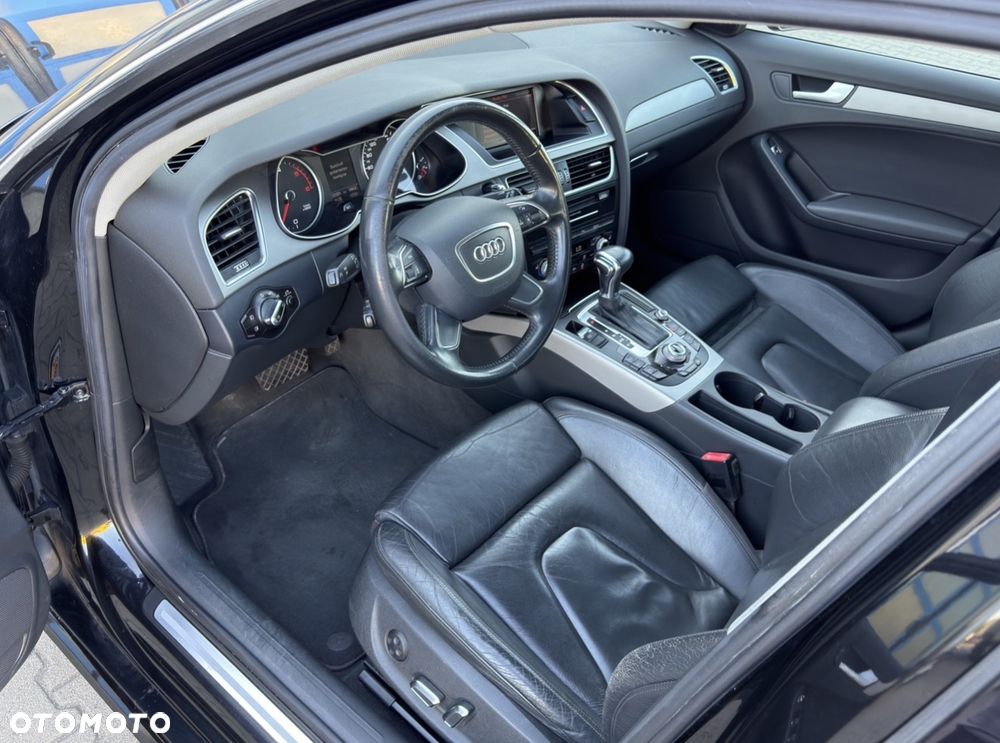 Audi A4 Avant 2.0 TDI DPF clean diesel multitronic S line Sportpaket - 40