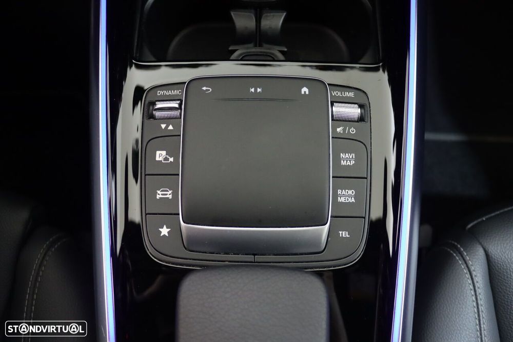 Mercedes-Benz EQA 250 Progressive - 38