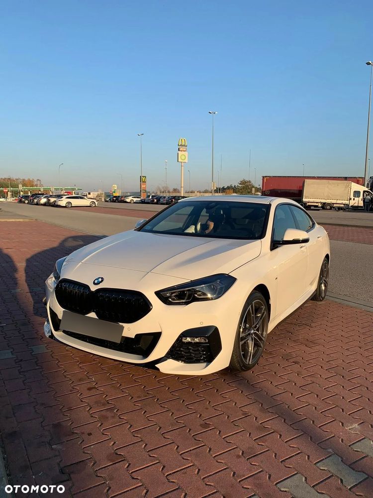 BMW Seria 2 218i M Sport - 1