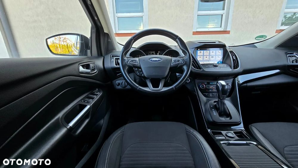 Ford Kuga - 16