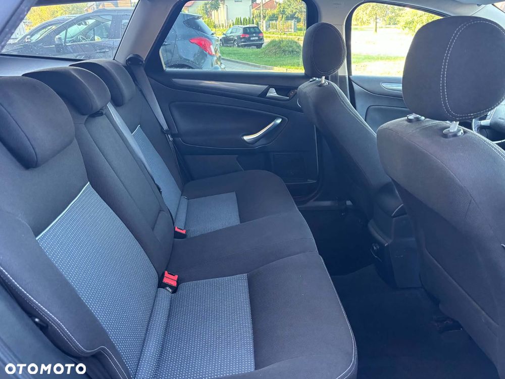 Ford Mondeo 1.6 TDCi Champions Edition - 20