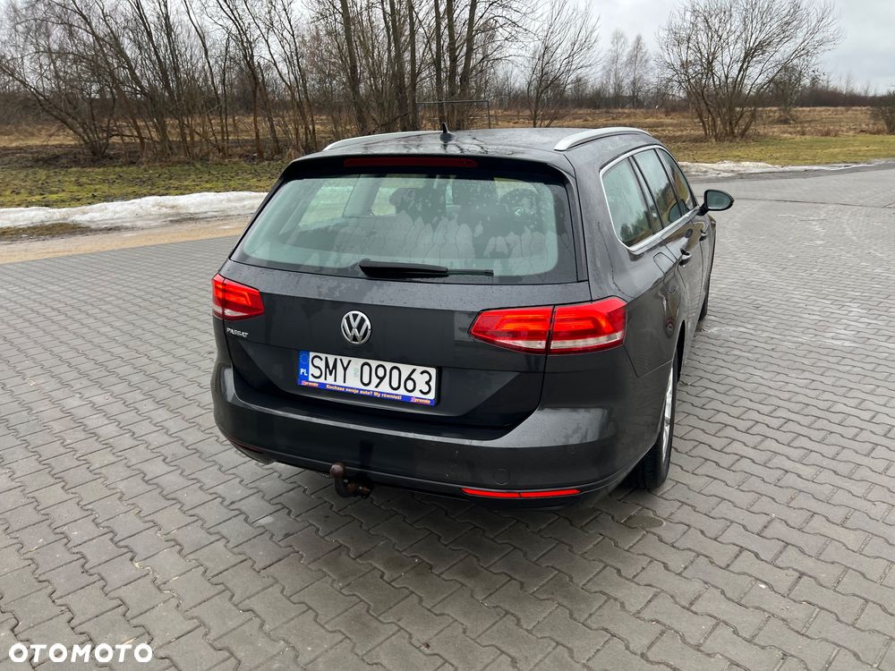 Volkswagen Passat - 9