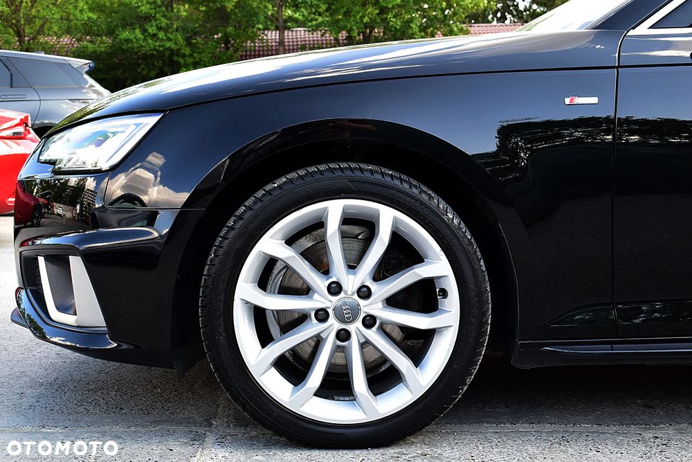 Audi A4 Avant 35 TFSI mHEV S Line S tronic - 21