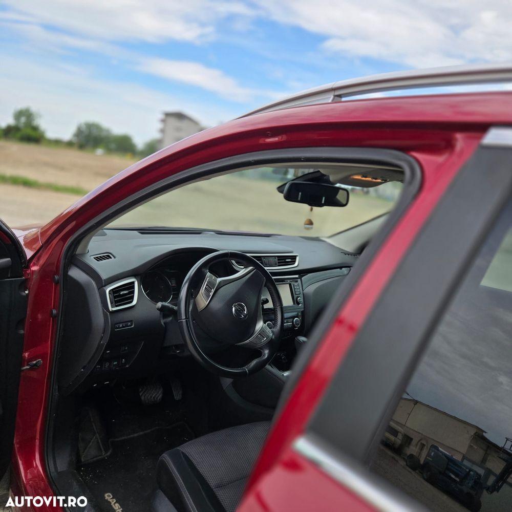 Nissan Qashqai 1.6 DCI Xtronic TEKNA - 5