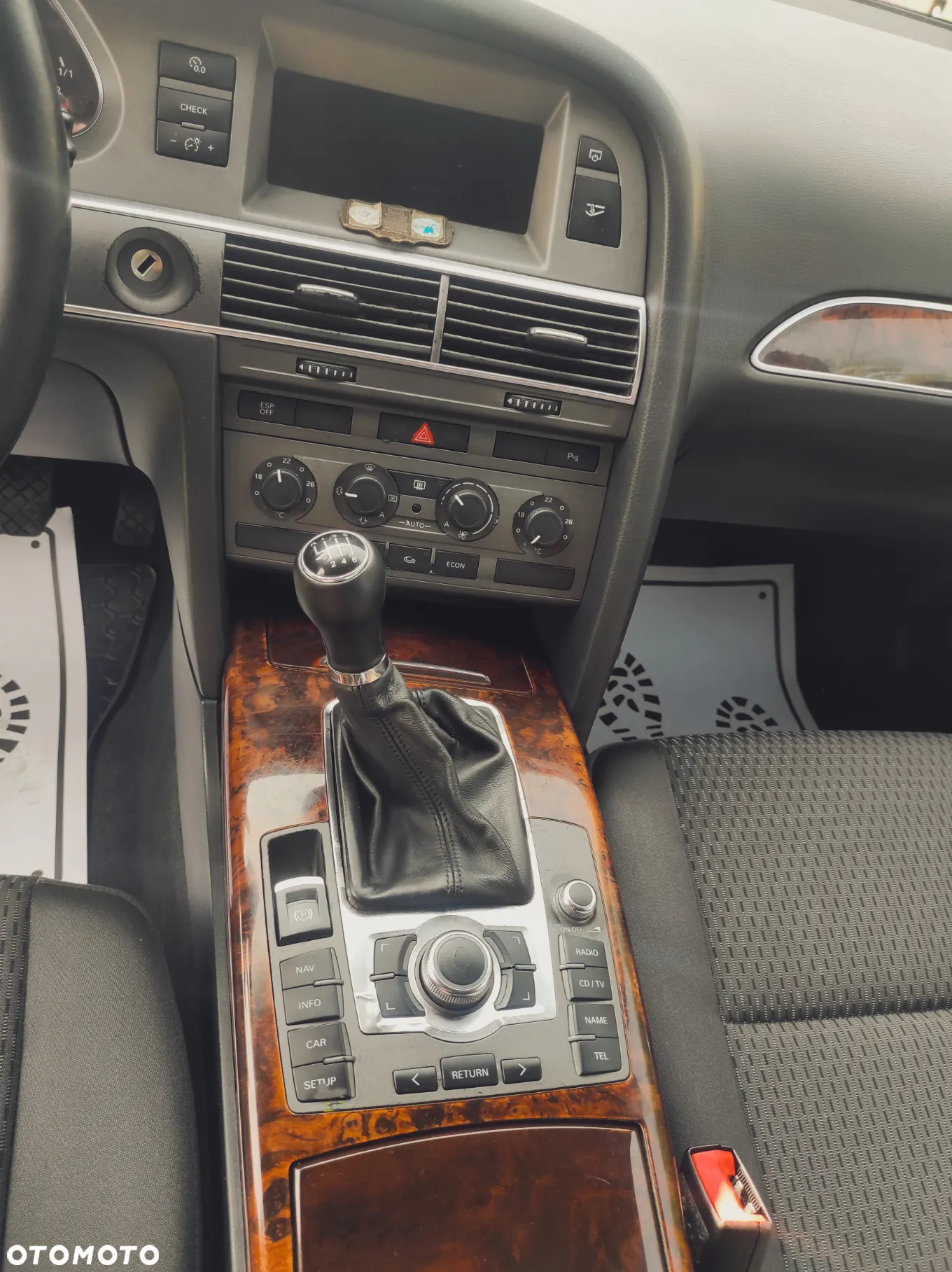 Audi A6 2.0 TDI - 24