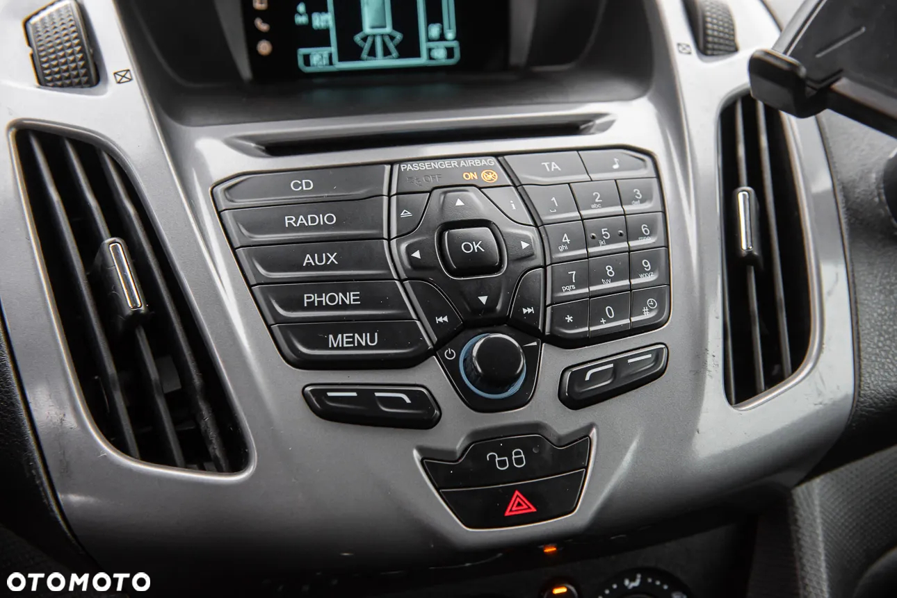 Ford Transit Connect - 17