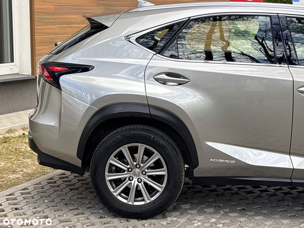 Lexus NX 300h Elite AWD - 9