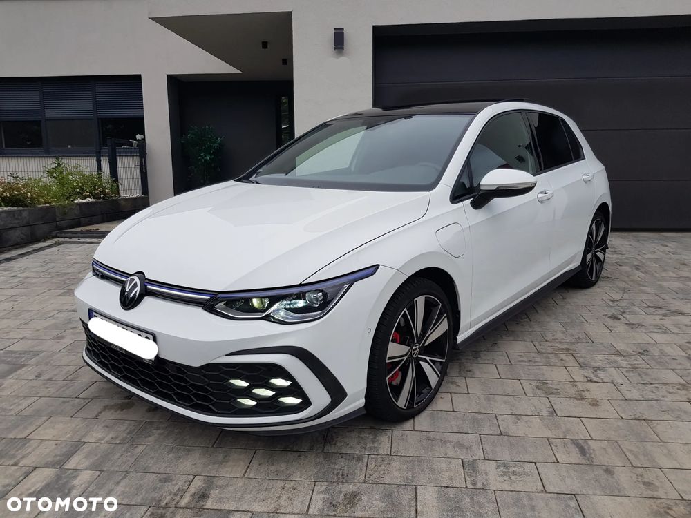Volkswagen Golf VIII 1.4 TSI Plug-In Hybrid GTE DSG - 1