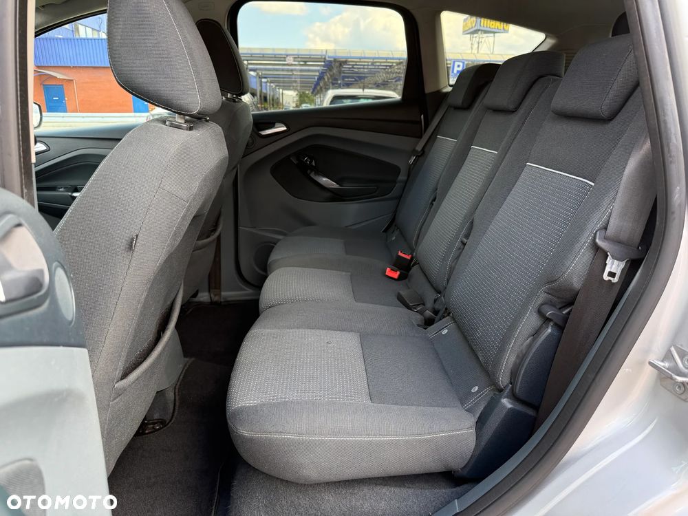 Ford C-MAX - 19