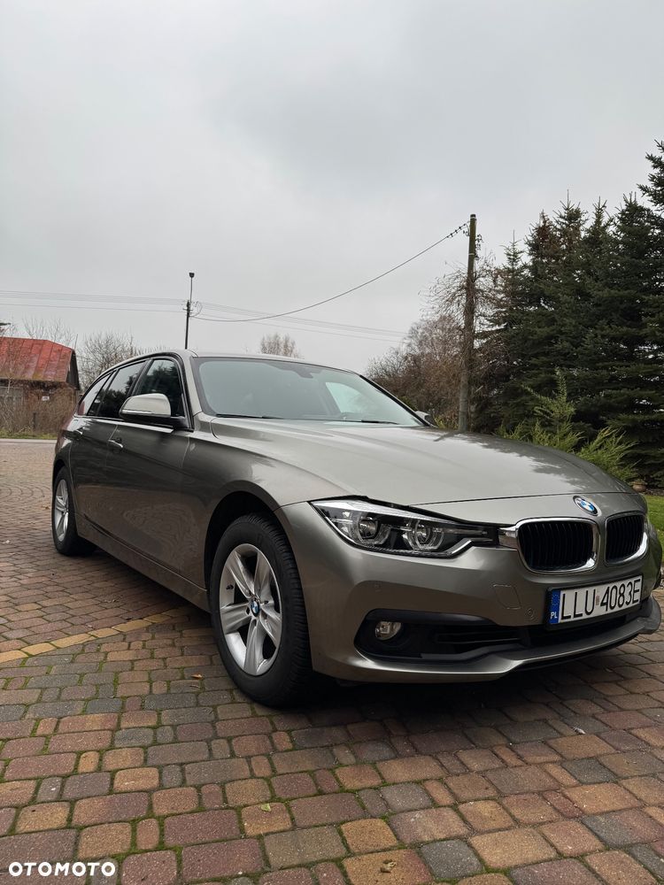 BMW Seria 3 320i xDrive - 3