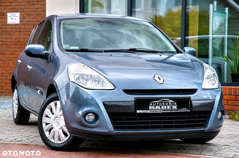 Renault Clio - 16