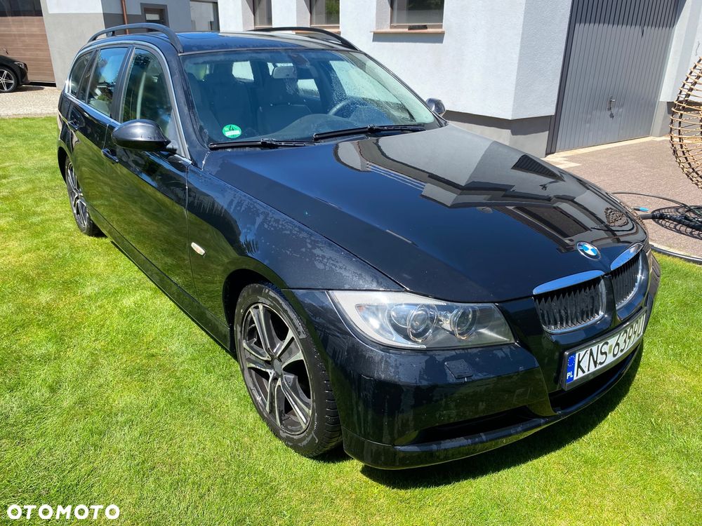 BMW Seria 3 325xi - 2